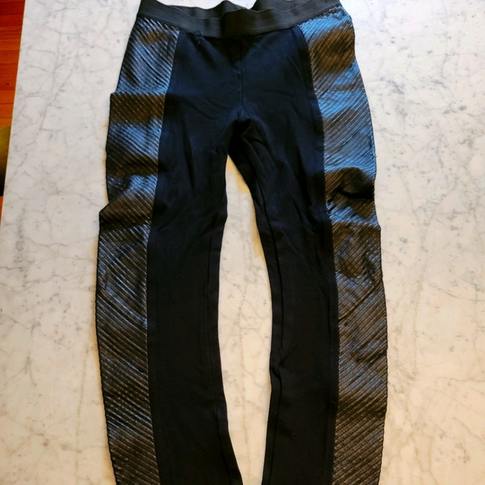 Stretchy pants